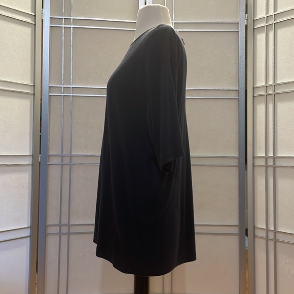 *Vintage Short Sleeved Navy Blue Top Size 14/16 Dress Barn - Picture 2 of 5